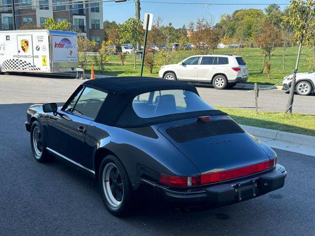 Photo of 1988 Black Porsche 911