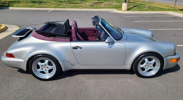 Photo of 1994 Silver Porsche 911