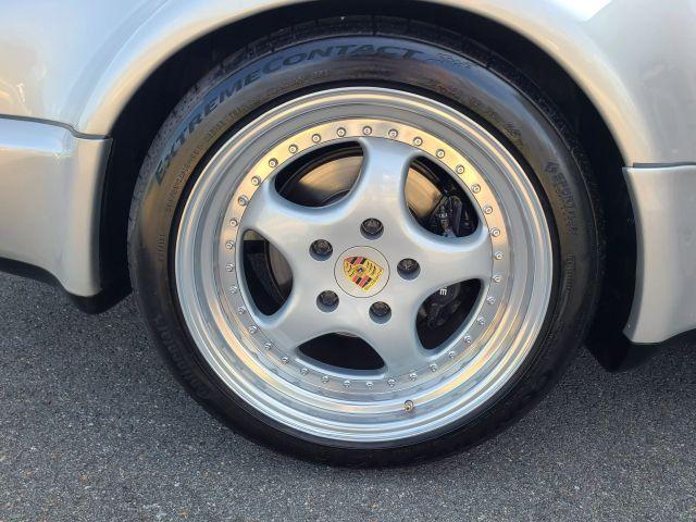 Photo of 1994 Silver Porsche 911