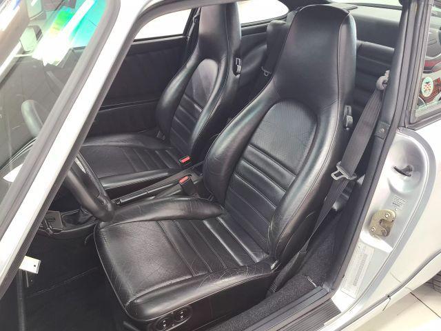 Photo of 1991 Silver Porsche 911