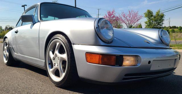 Photo of 1991 Silver Porsche 911