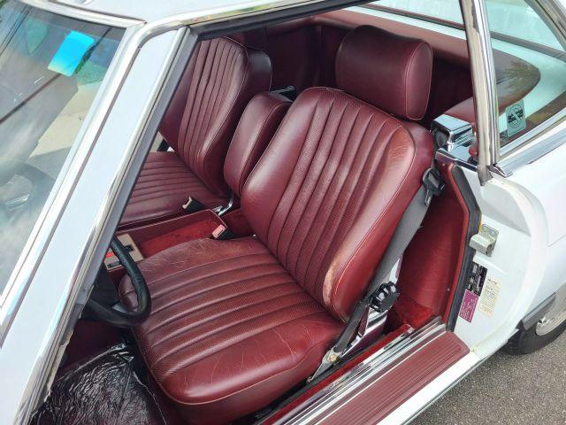 Photo of 1989 White Mercedes-Benz SL-Class