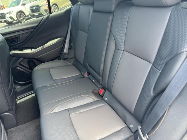 Photo of 2025 Ice Silver Metallic Subaru Outback