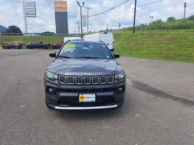 Photo of 2024 Metallic Jeep Compass