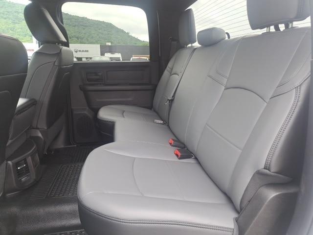Photo of 2025 Bright White RAM 2500