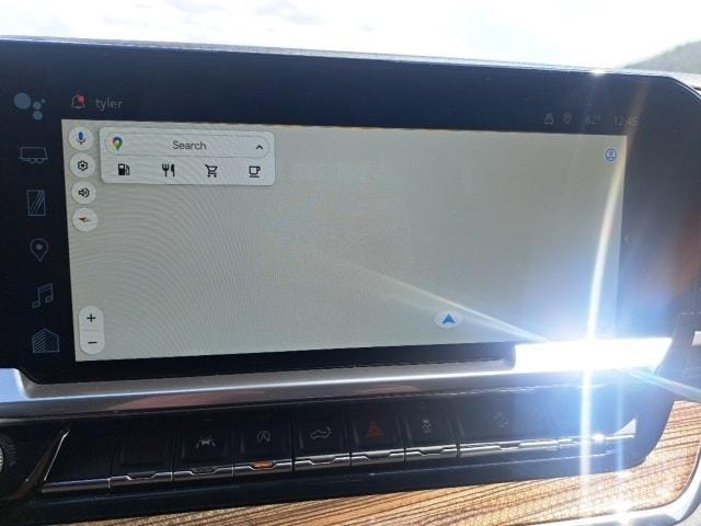 Photo of 2023 Black Chevrolet Silverado 1500