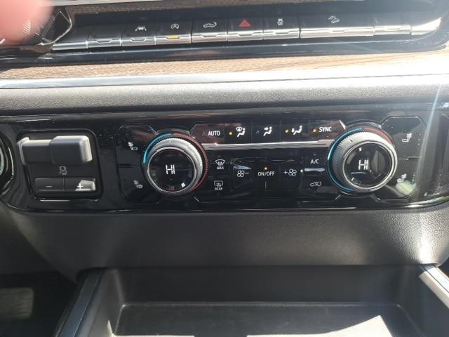 Photo of 2023 Black Chevrolet Silverado 1500