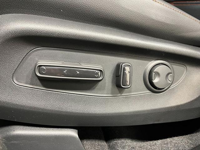 Photo of 2026 Crystal Black Pearl Honda CR-V Hybrid