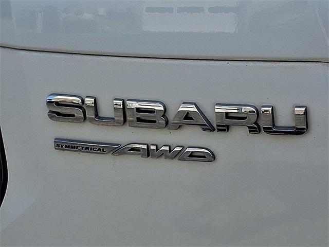 Photo of 2018 Crystal White Pearl Subaru Forester