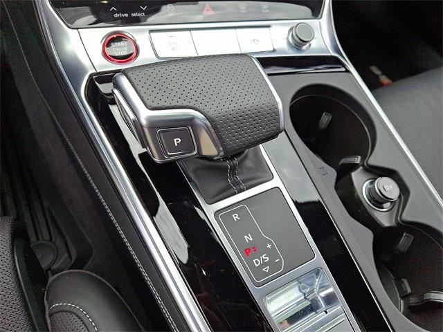 Photo of 2022 Black Metallic Audi S6