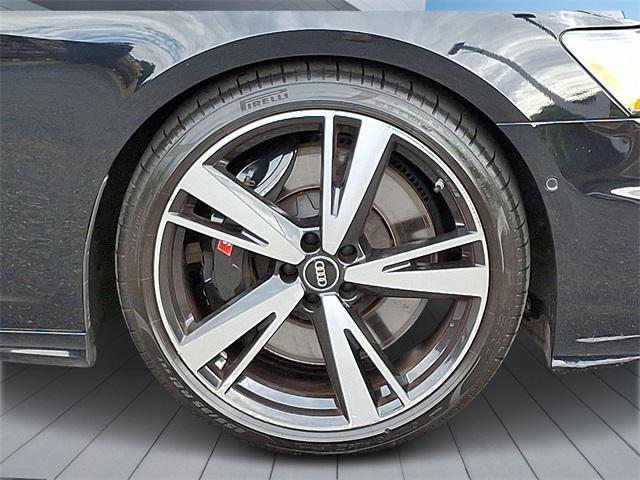 Photo of 2022 Black Metallic Audi S6