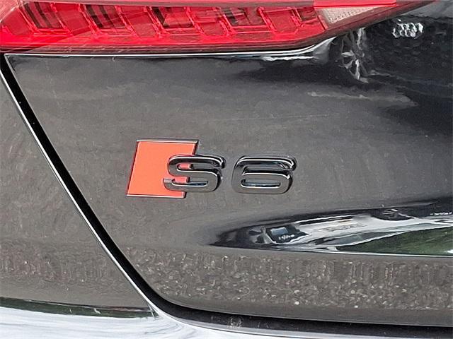 Photo of 2022 Black Metallic Audi S6
