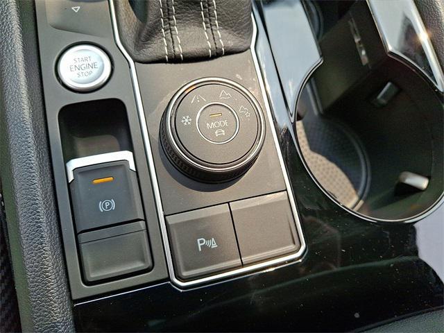 Photo of 2023 Gray Volkswagen Atlas Cross Sport