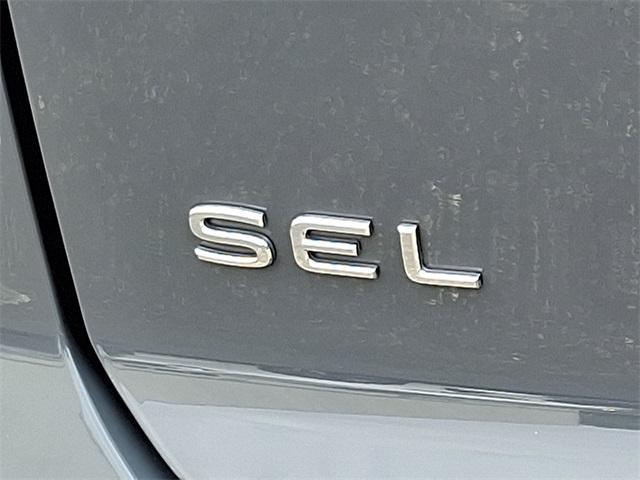 Photo of 2023 Gray Volkswagen Atlas Cross Sport