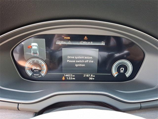 Photo of 2022 Black Metallic Audi Q5