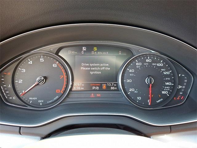 Photo of 2024 Black Metallic Audi Q5