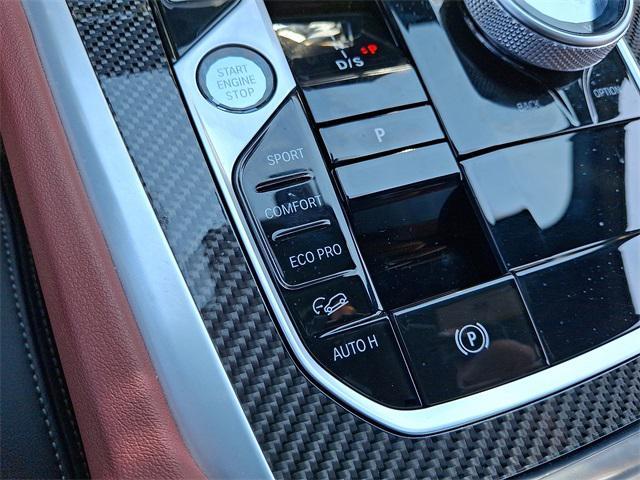 Photo of 2025 Black Sapphire Metallic BMW X6