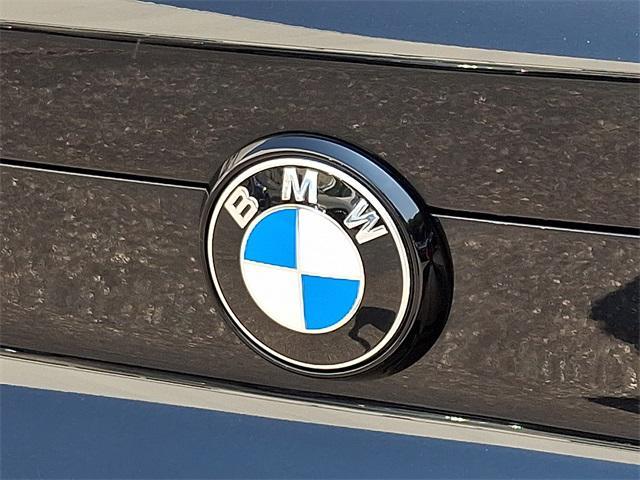 Photo of 2025 Black Sapphire Metallic BMW X6