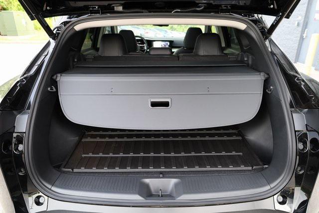 Photo of 2025 Super Black Nissan Murano