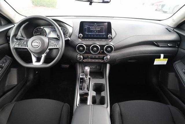 Photo of 2025 Gun Metallic Nissan Sentra