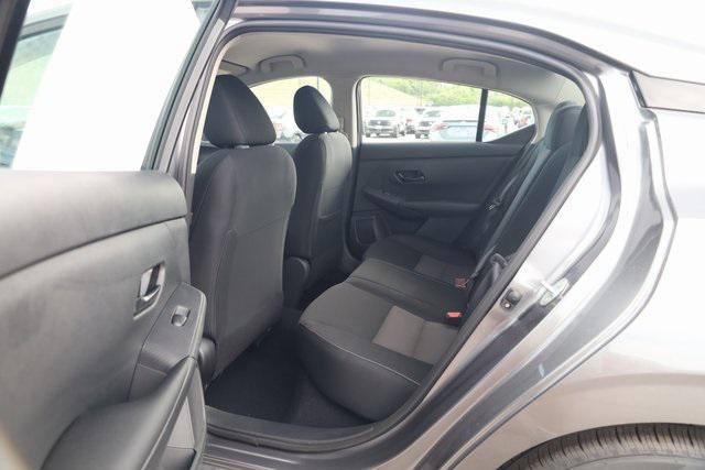 Photo of 2025 Gun Metallic Nissan Sentra