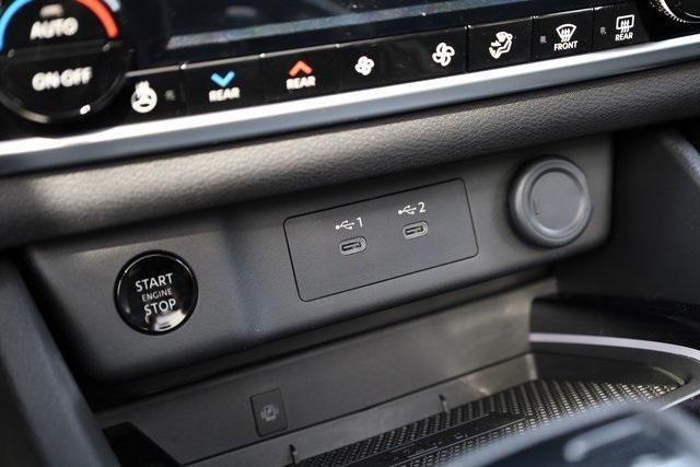 Photo of 2025 Gun Metallic Nissan Rogue