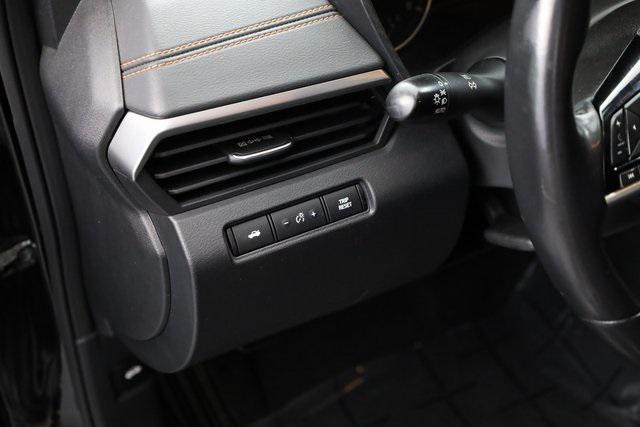 Photo of 2020 Super Black Clearcoat Nissan Altima