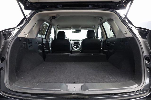 Photo of 2024 Super Black Nissan Murano
