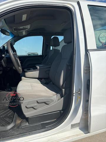 Photo of 2017 Summit White Chevrolet Silverado 2500