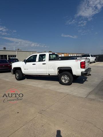 Photo of 2017 Summit White Chevrolet Silverado 2500