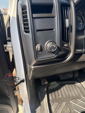 Photo of 2017 Summit White Chevrolet Silverado 2500