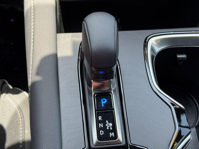 Photo of 2024 Iridium Lexus RX 350