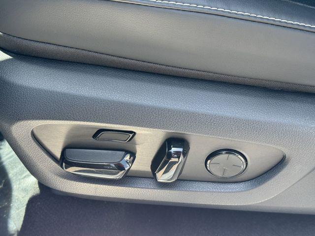Photo of 2024 Iridium Lexus RX 350