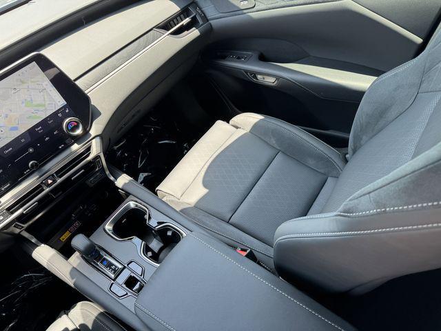 Photo of 2024 Iridium Lexus RX 350