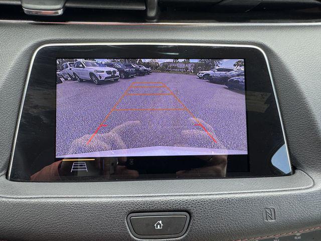 Photo of 2019 Crystal White Tricoat Cadillac XT4