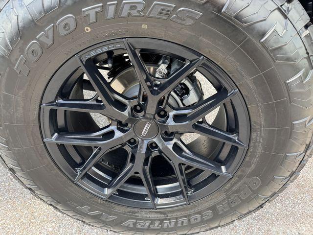 Photo of 2022 Cactus Gray Ford Bronco