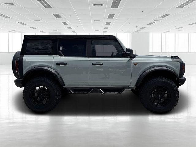 Photo of 2022 Cactus Gray Ford Bronco