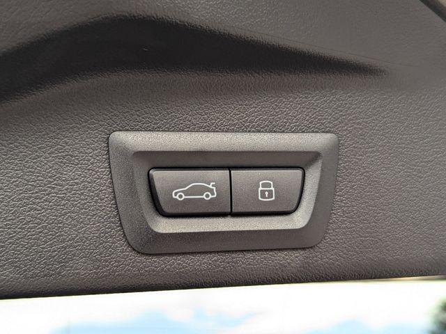 Photo of 2026 Green Metallic BMW X5