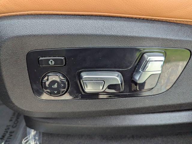 Photo of 2021 Blue Metallic BMW X5