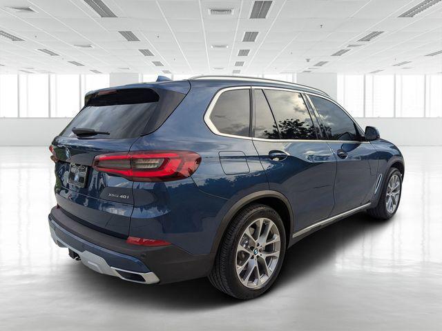 Photo of 2021 Blue Metallic BMW X5