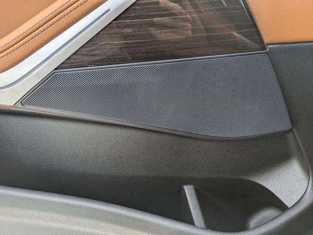 Photo of 2021 Blue Metallic BMW X5