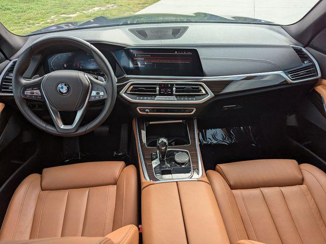Photo of 2021 Blue Metallic BMW X5