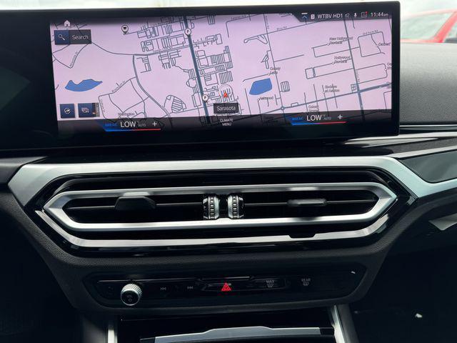 Photo of 2024 Phytonic Blue Metallic BMW 330