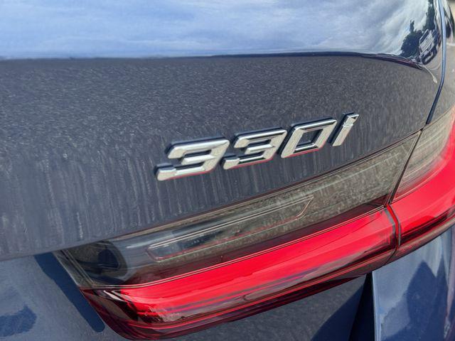 Photo of 2024 Phytonic Blue Metallic BMW 330
