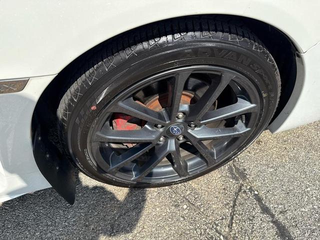 Photo of 2019 Pearl White Subaru WRX