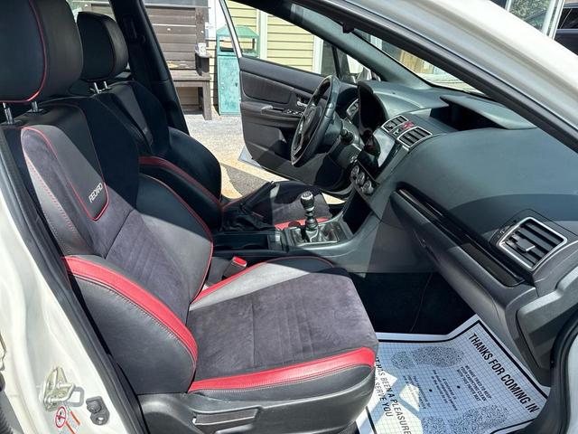 Photo of 2019 Pearl White Subaru WRX
