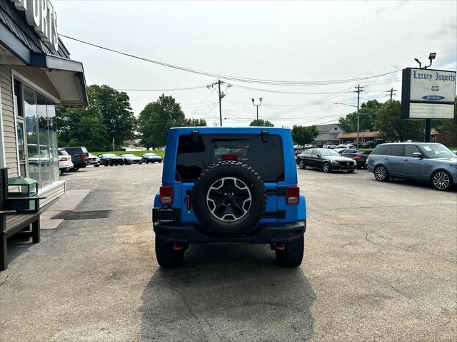 Photo of 2016 Blue Jeep Wrangler Unlimited