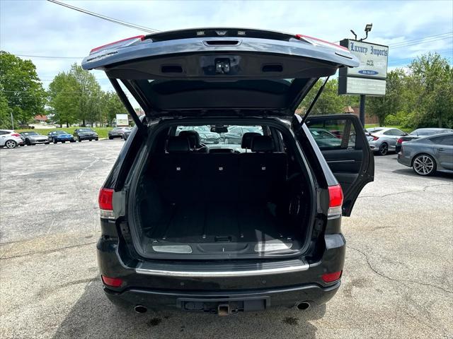 Photo of 2015 Black Jeep Grand Cherokee