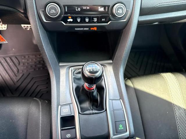 Photo of 2018 Red Honda Civic