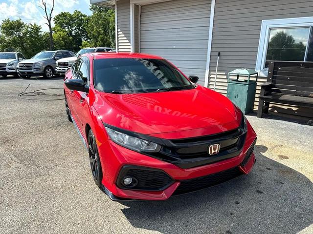 Photo of 2018 Red Honda Civic